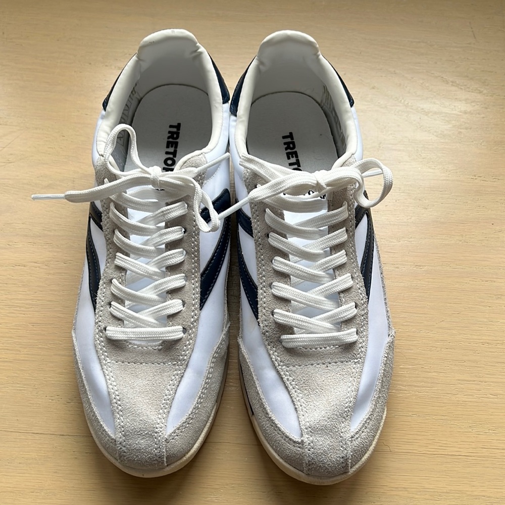 Tretorn Retro Sneakers - size 7